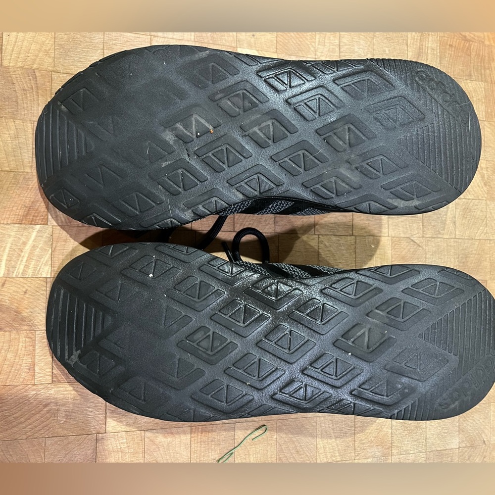 Adidas Men’s Black QUESTAR FLOW NXT SHOES - Picture 4 of 5